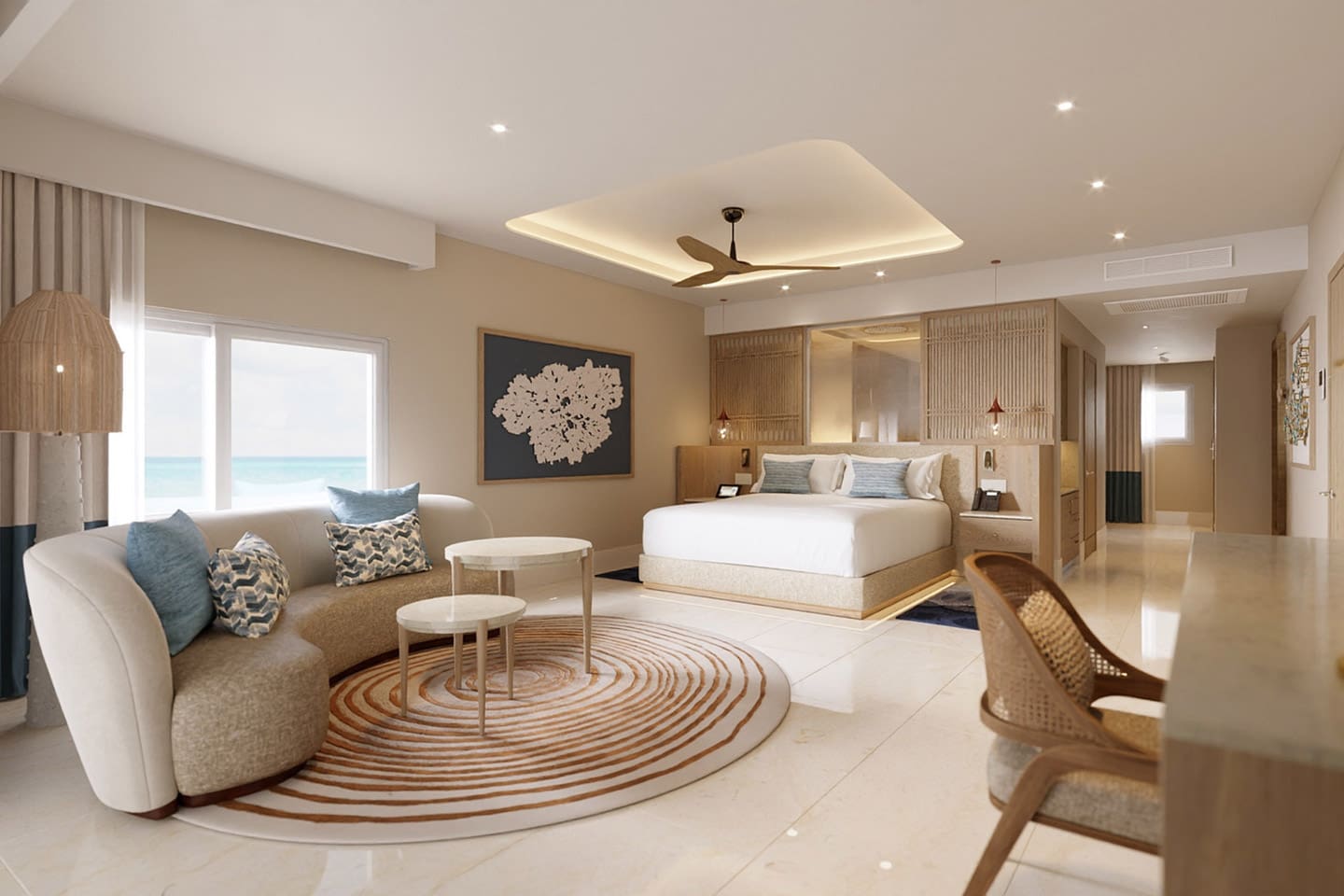 Son 310 suites frente al mar.