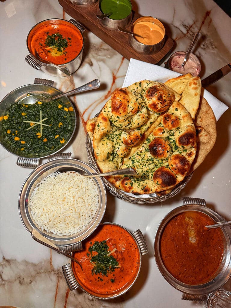 Gymkhana, cocina india.