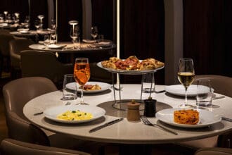 Del barco al paraíso: así se vive la cocina de Norwegian Cruise Line en un crucero por el Caribe