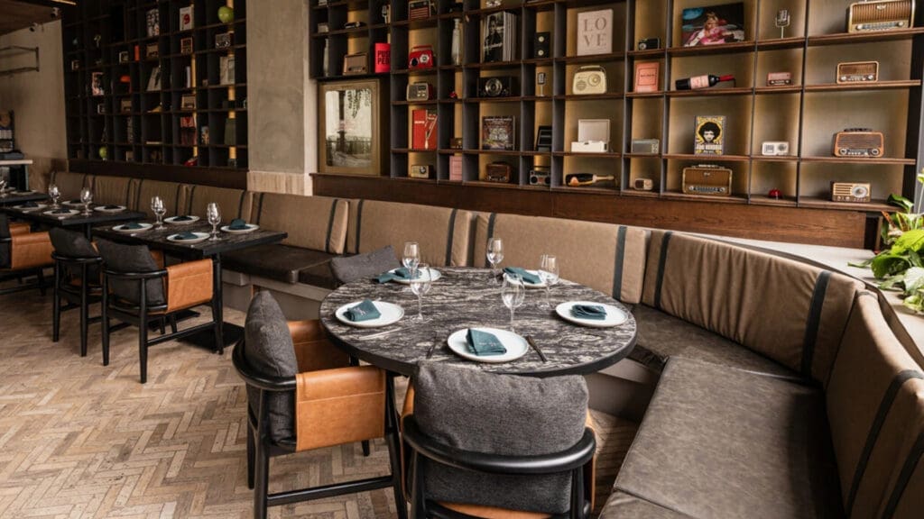 ¿Terrazas en la Roma? Disfruta Somma Rooftop entre vino, comfort food y Dj’s