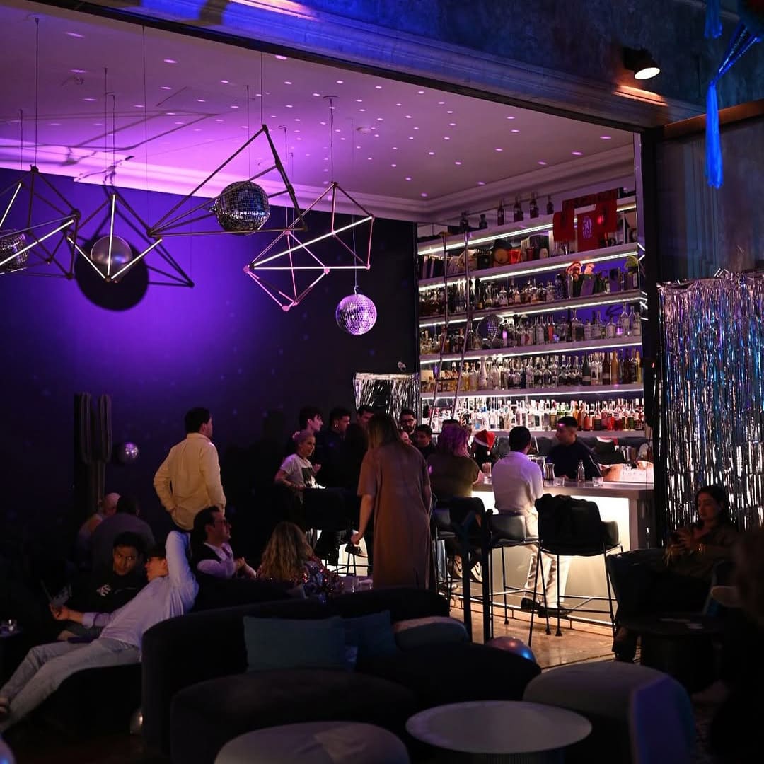 bar_hopping_CDMX_Rayo bar en cdmx