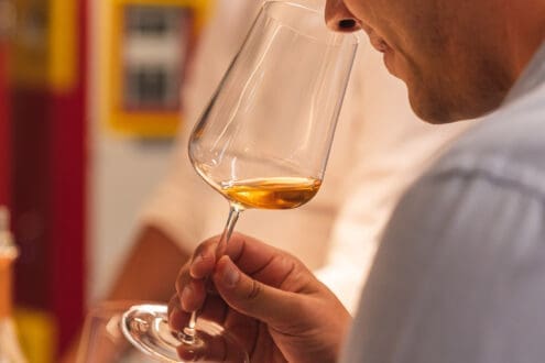 El boom del vino naranja: te decimos qué lo hace tan especial