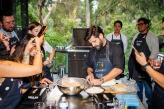 El secreto de un chef con estrella Michelin para dominar el asador con comida norteña