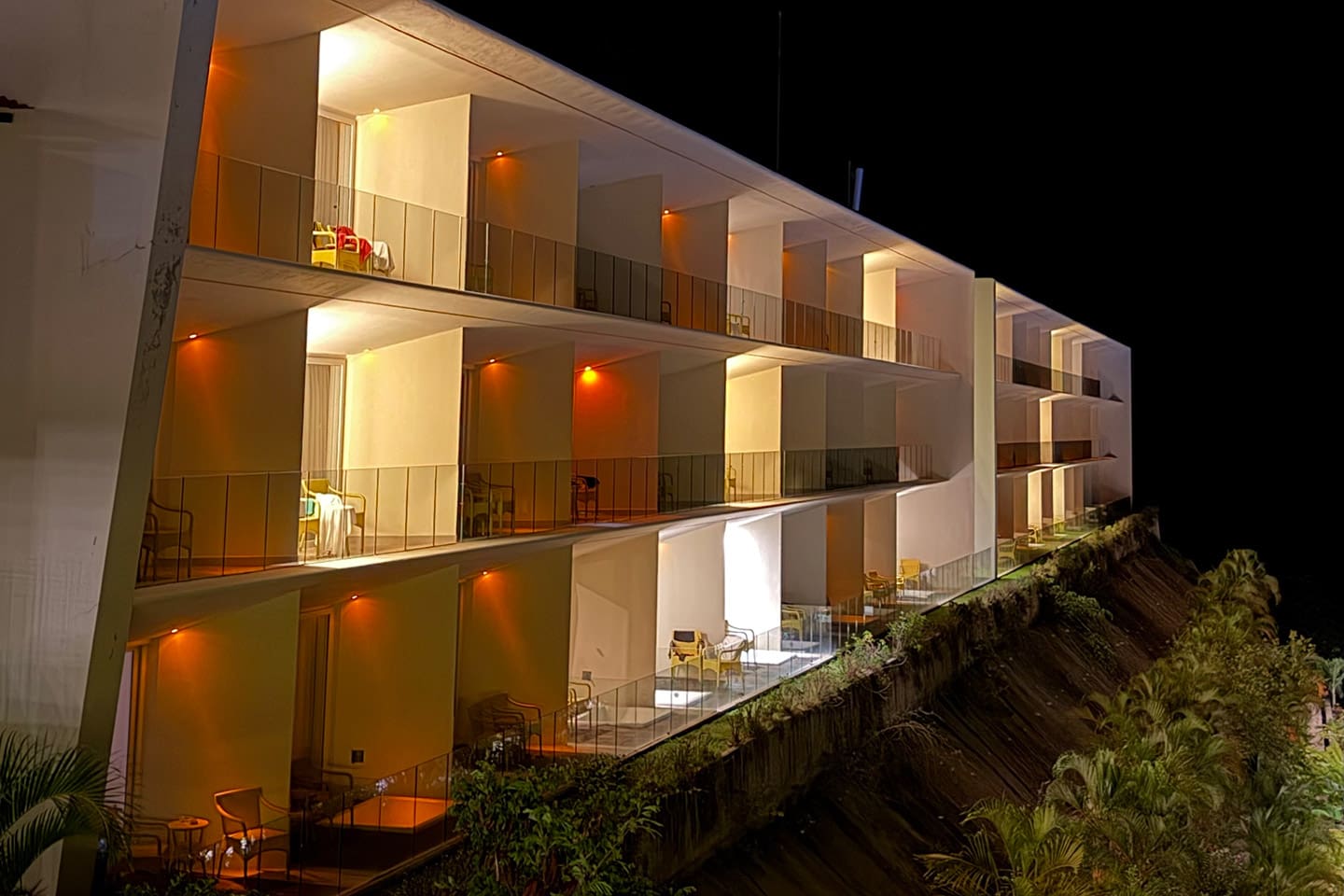 Secrets_Huatulco_Cava_Secreta_hotel_1