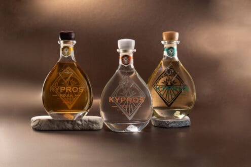 Tequila Kypros: un destilado entre barricas de vino y bourbon