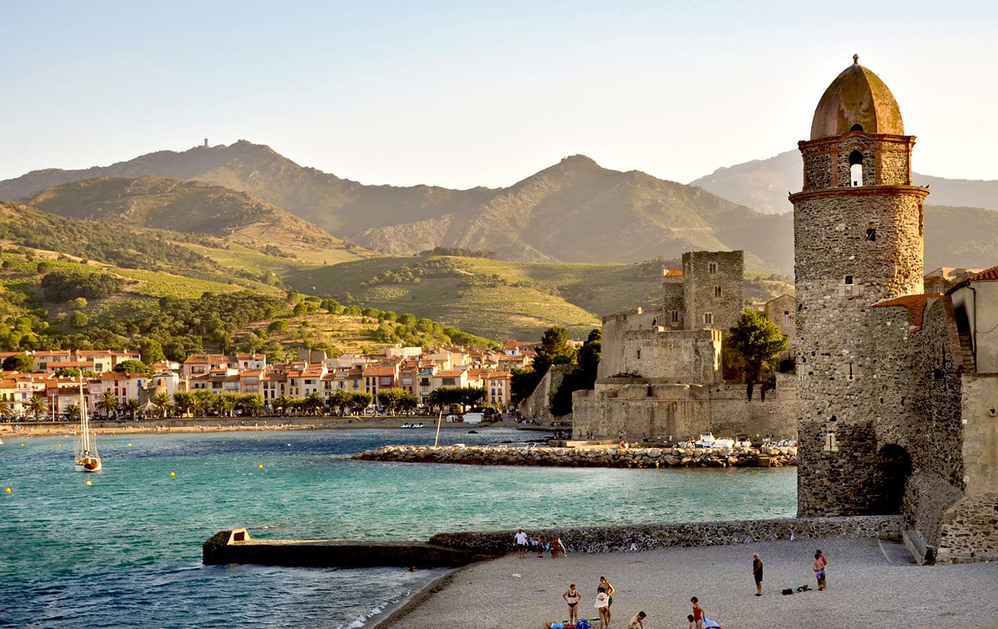 Collioure, un pueblo costero.