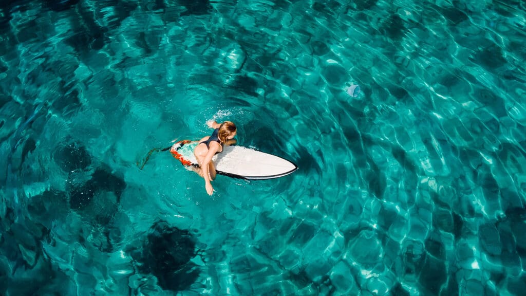 Las 7 mejores islas europeas para practicar deportes acuáticos