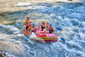 Los mejores destinos para hacer rafting en México esta temporada