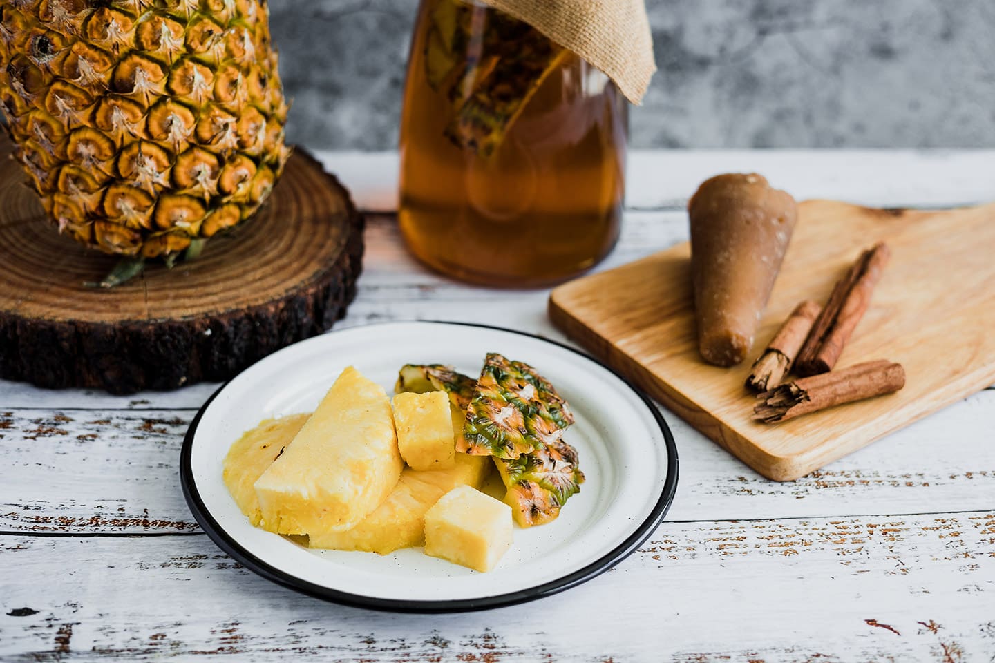 La piña terminó convirtiéndose en la protagonista.