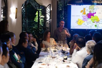 Cena Histórica: la unificación alemana en la mesa del restaurante Blanco Castelar