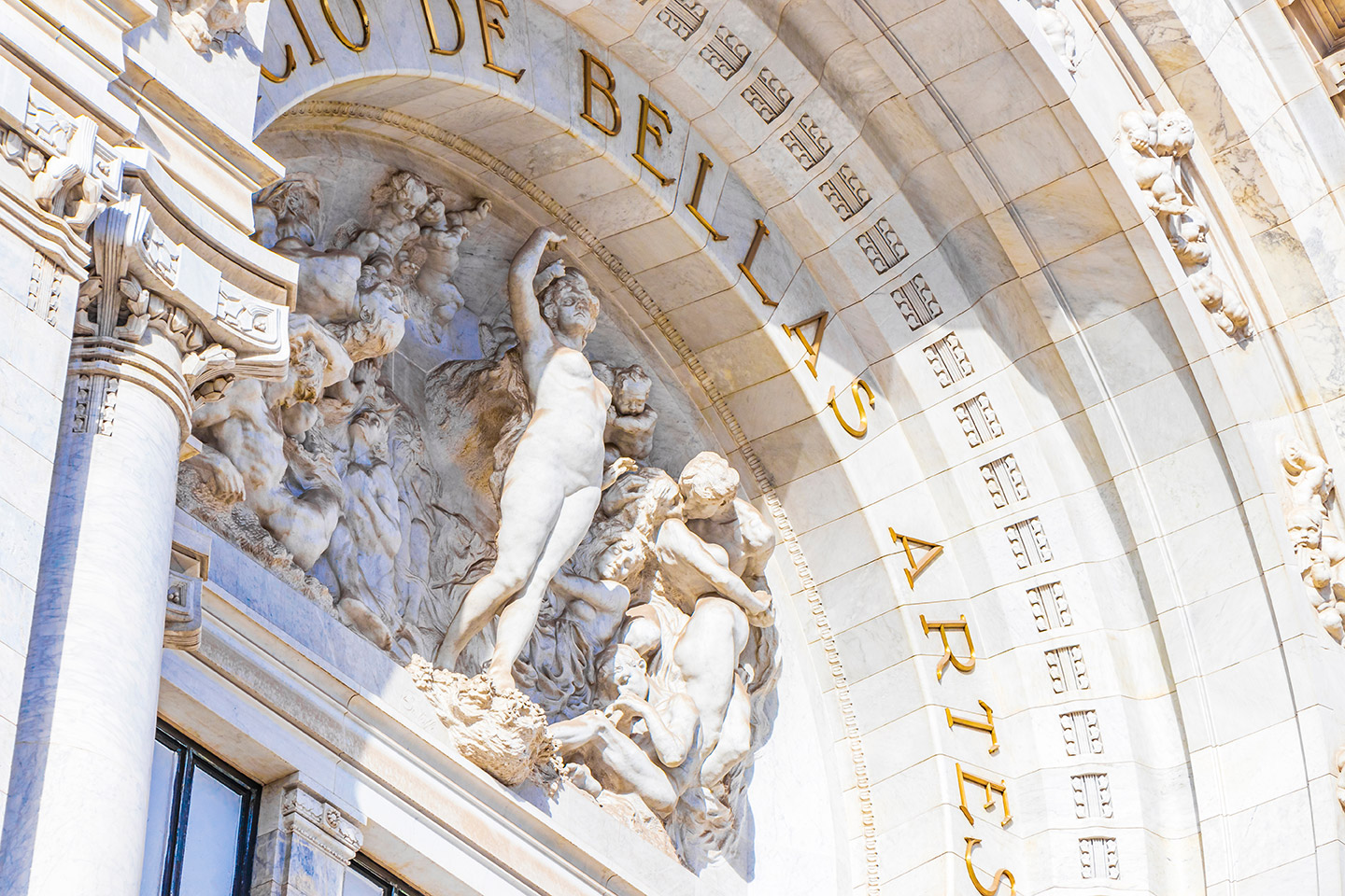Bellas_Artes_2 Las obras comenzaron en 1904.