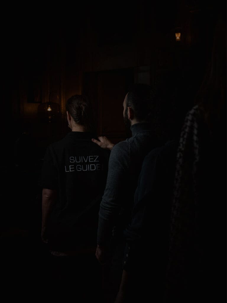 Dans Le Noir