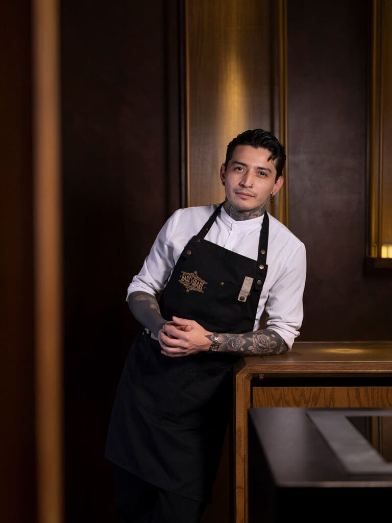 Handshake Speakeasy Cariño