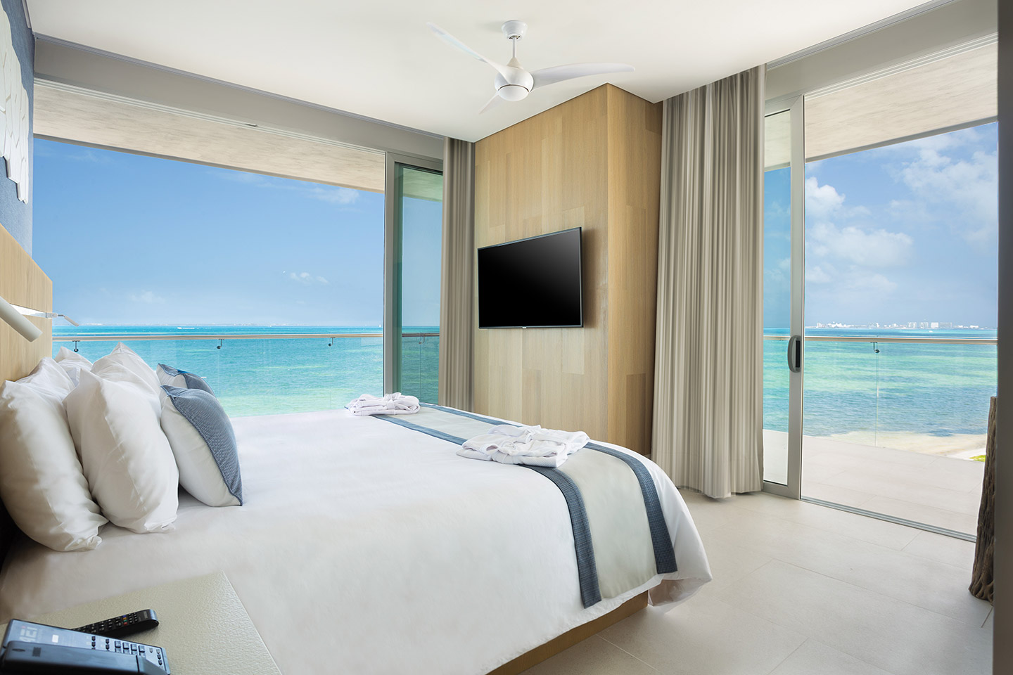 Viajes_Palacio_Hyatt_Vivid_Cancun_king Cuenta con 416 habitaciones y suites.