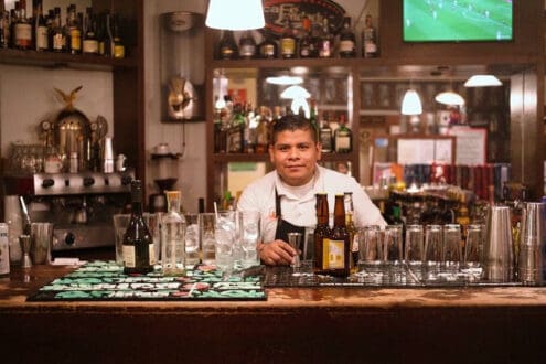 La Coyoacana: la cantina donde se disfruta entre mariachis, molcajetes y mezcal