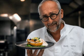 Conoce a Michel Portos, el chef francés que apuesta por los contrastes en cada plato