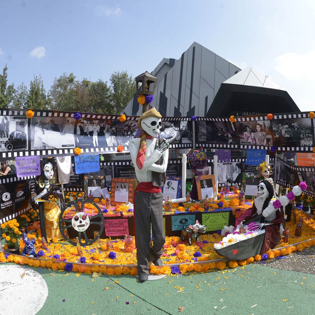 Megaofrenda de la UNAM.